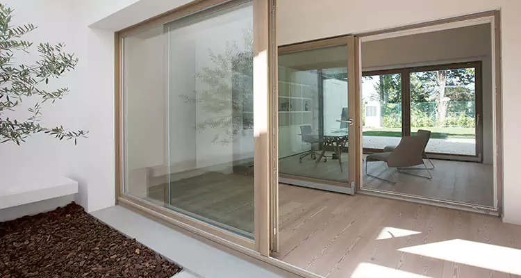 Sliding Screen Door Bottom Track Replacement in Palm Bay, FL